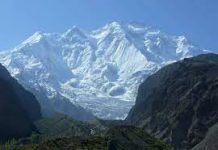 BREAKING Allsportspk: 3 Mountaineers Stranded On Rakaposhi